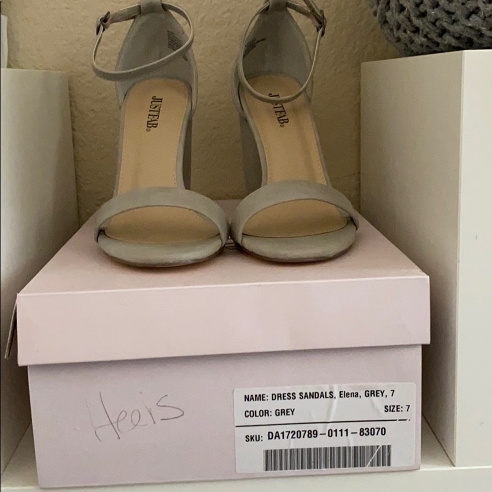 Gray heels